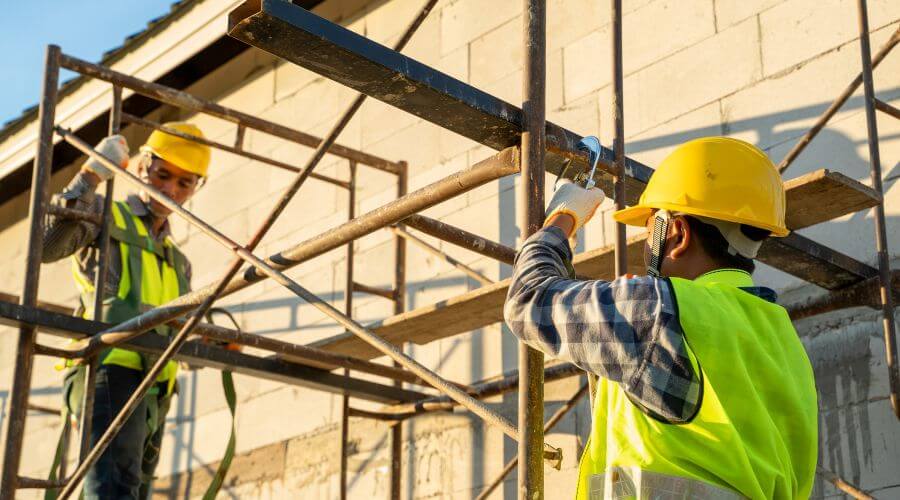 Professional residential roofers in Los Lunas, NM